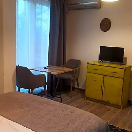 Goelyaka Bed & Breakfast 3*